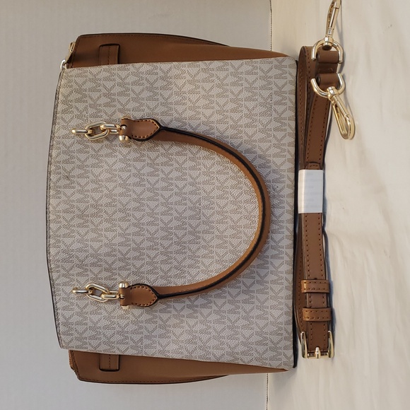 Michael Kors Tan and Cream Satchel🌟Like New - Picture 2 of 7
